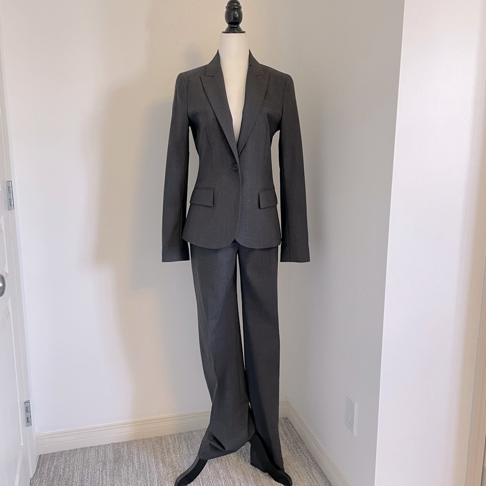 Theory wool pant suit